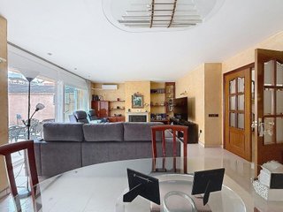 Casa adosada en venta en Valldaura - Ctra. de Cardona en Manresa