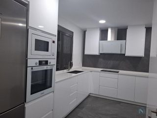 Chalet en venta en Benetússer