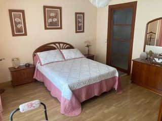 Chalet en venta en Olías del Rey