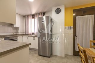 Piso en venta en Pryconsa - Poligono Europa en Alcalá de Henares