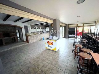 Chalet en venta en Vallirana