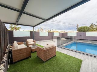 Chalet en venta en La Siesta - El Salado - Torreta en Torrevieja