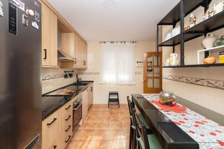 Chalet en venta en Zubia (La)