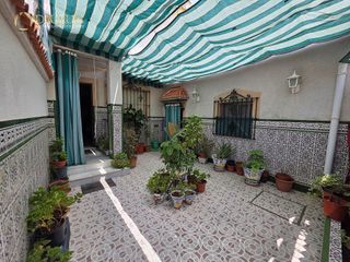 Casa adosada en venta en Montequinto en Dos Hermanas