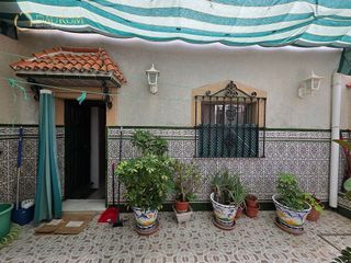 Casa adosada en venta en Montequinto en Dos Hermanas