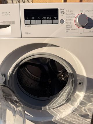 Lavadora Serie 4 VarioPerfect 1200 rpm