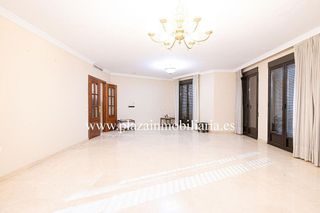 Piso en venta en Lucena