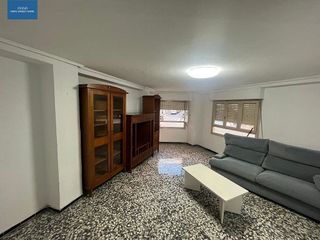 Piso en venta en Carrús Est - Camí dels Magros en Elche