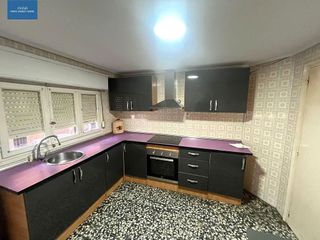 Piso en venta en Carrús Est - Camí dels Magros en Elche