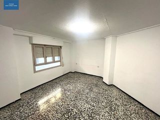 Piso en venta en Carrús Est - Camí dels Magros en Elche