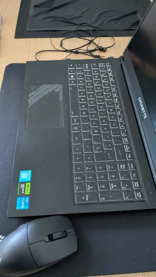 Gigabyte G5 RTX4060 Portátil Gaming