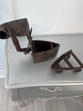 Plancha antigua de carbón