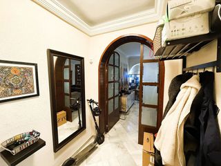 Piso en venta en La Buhaira en Sevilla