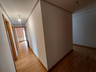 Piso en venta en Fuentecillas - Universidades en Burgos