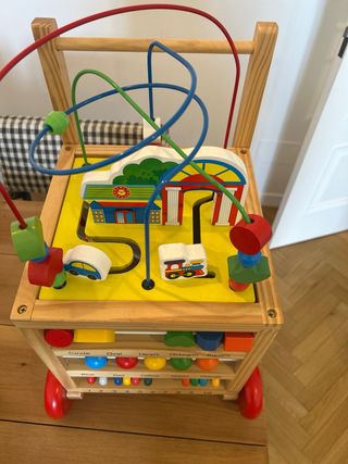 Correpasillos Montessori ,precio original 65€