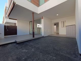 Casa adosada en venta en Arco Norte - Avda. España en Dos Hermanas