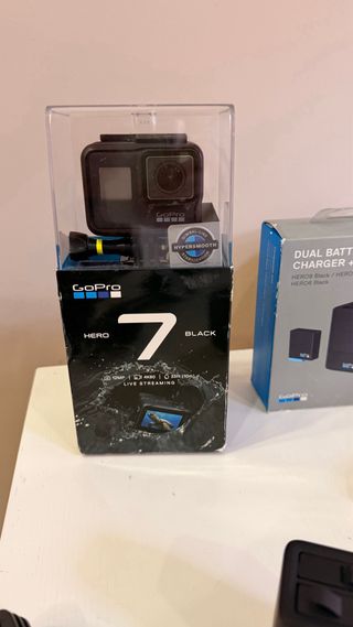 GoPro Hero 7 Black + Accessori