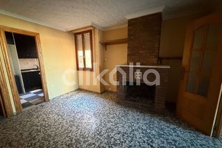 Chalet en venta en Yecla