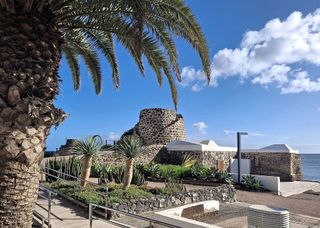 Casa adosada en venta en El Charco-Las Salinas en Puerto del Rosario