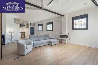 Piso en venta en Bola de Oro - Serrallo en Granada