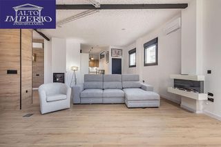 Piso en venta en Bola de Oro - Serrallo en Granada