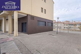 Piso en venta en Bola de Oro - Serrallo en Granada