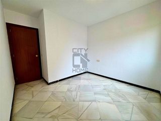 Piso en venta en San Pedro de Alcántara pueblo en Marbella