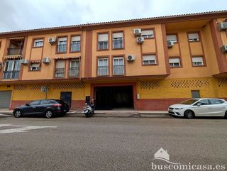 Piso en venta en Linares