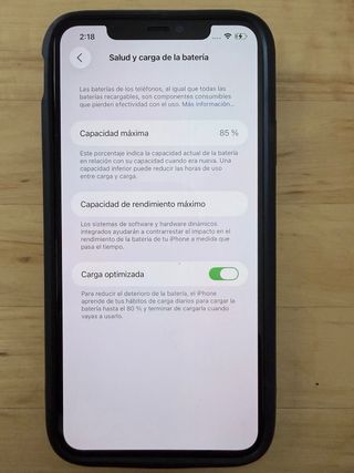 iPhone 11 Pro Max 256GB Verde + 6x Fundas