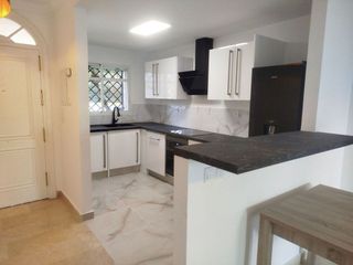 Piso en venta en Los Naranjos - Las Brisas en Marbella
