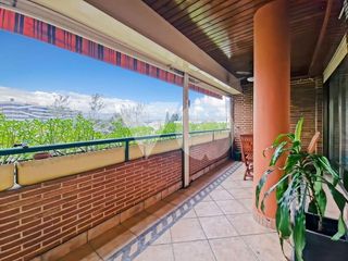 Piso en venta en Rejas en Madrid