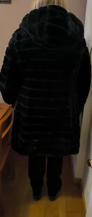 Abrigo reversible acolchado visón negro