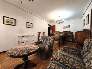 Piso en venta en Campo de la Juventud en Palencia