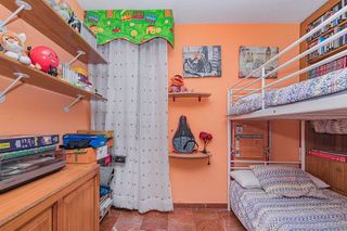 Piso en venta en Cervantes en Granada