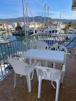 Piso en venta en Empuriabrava en Castelló d´Empúries