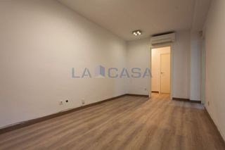 Piso en venta en El Castell-Poble Vell en Castelldefels