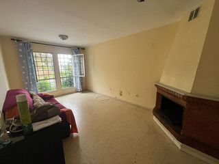 Casa pareada en venta en San García en Algeciras