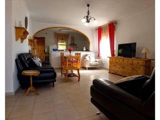 Chalet en venta en La Siesta - El Salado - Torreta en Torrevieja