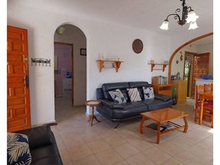 Chalet en venta en La Siesta - El Salado - Torreta en Torrevieja