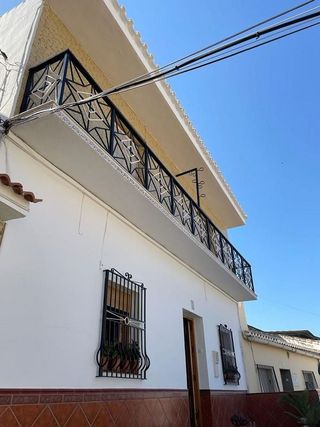 Casa adosada en venta en Camino Algarrobo - Las Arenas en Vélez-Málaga