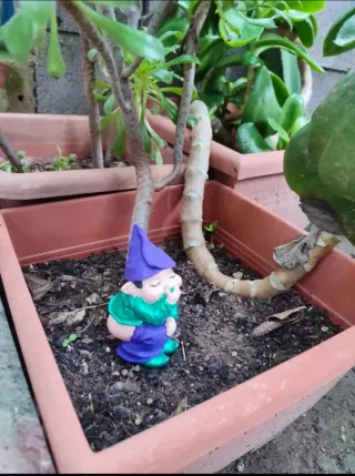 Figura decorativa de yeso