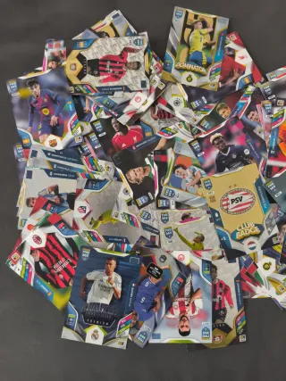 Cartas FIFA 365 25-26