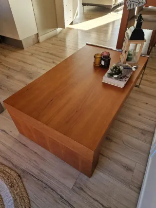 Mesa de centro de madera