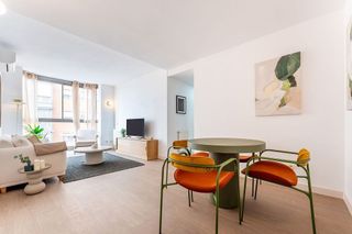 Piso en venta en Sanchinarro en Madrid