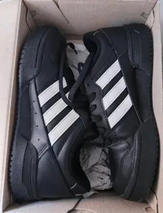 Adidas Team Court 2 STR J Negro Blanco