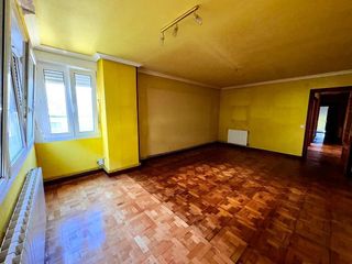 Piso en venta en General Dávila en Santander