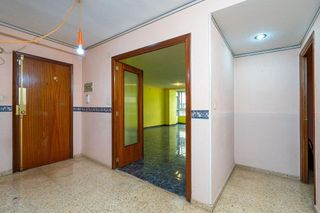 Piso en venta en Ensanche - Diputación en Alicante