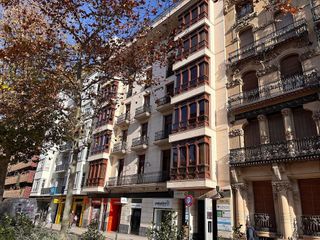 Piso en venta en Paseo Sagasta en Zaragoza