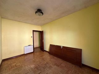 Piso en venta en Milán - Pumarín - Teatinos en Oviedo