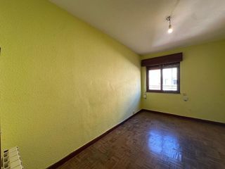 Piso en venta en Milán - Pumarín - Teatinos en Oviedo